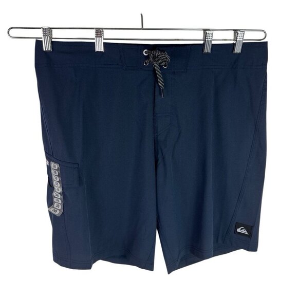 Quiksilver Men's 38 Cargo Boardshort Navy NWT Inseam 9.75" - Picture 1 of 10